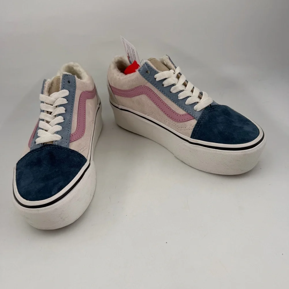 Vans Unisex Old Skool Stackform-SZ 5-Sherpa Trim Platform Shoe Sneakers Pastel